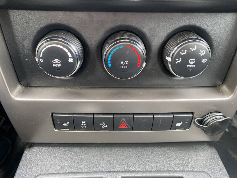 2012 Jeep Liberty Arctic