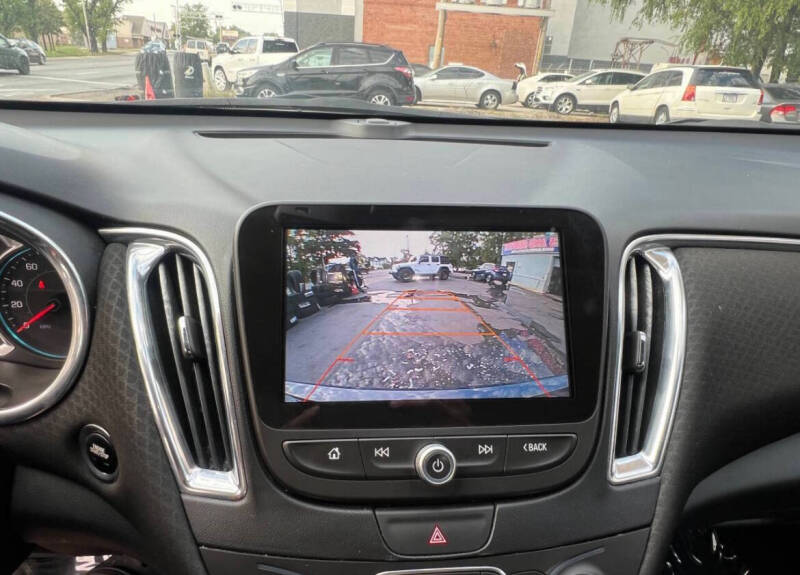 2017 Chevrolet Malibu LT