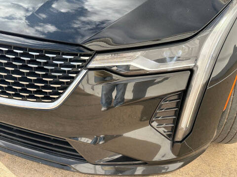 2021 Cadillac CT4 Luxury