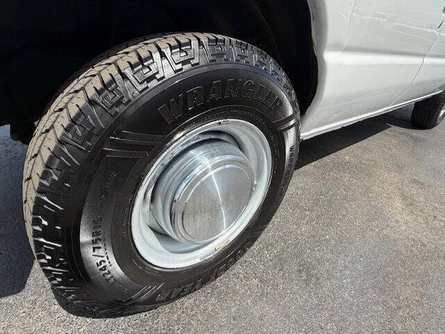 2006 Ford E-Series E-350 SD