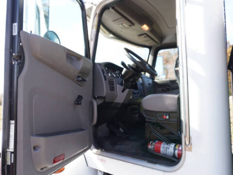 2014 Peterbilt 337