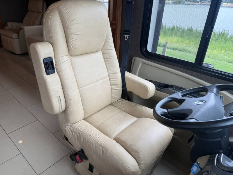 2016 Tiffin Allegro Open Road RED 33AA