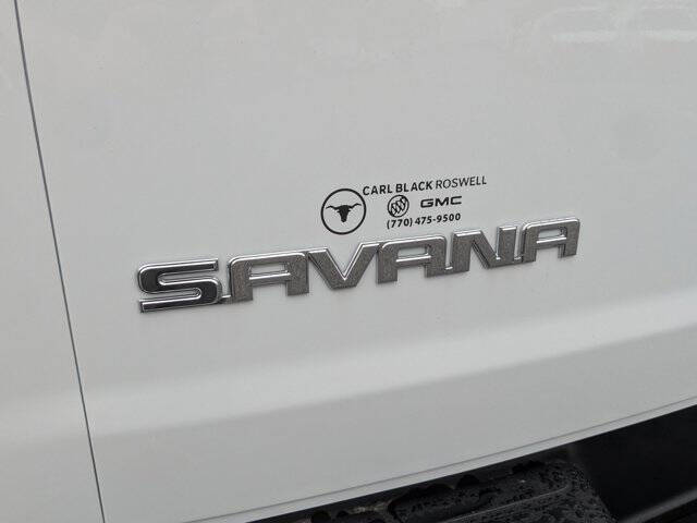 2025 GMC Savana 2500