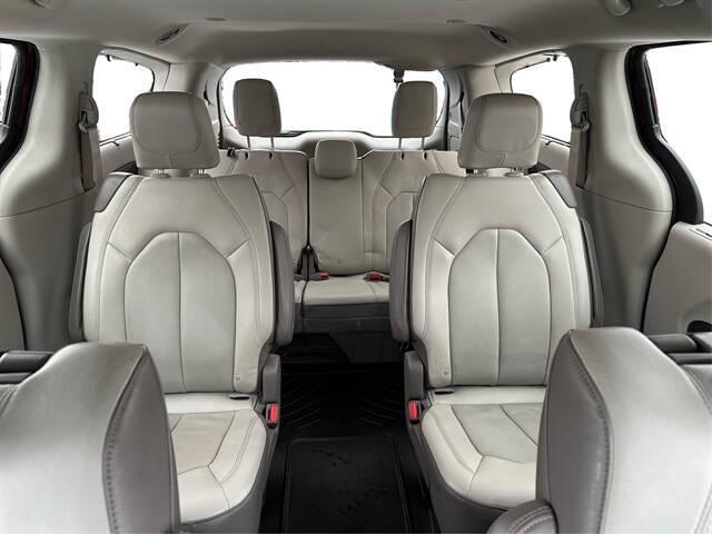 2018 Chrysler Pacifica Touring L Plus