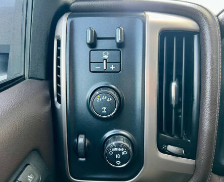 2017 GMC Sierra 2500HD Denali