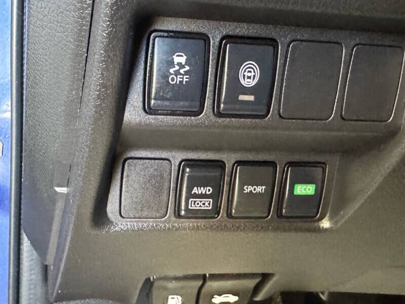 2022 Nissan Rogue Sport S