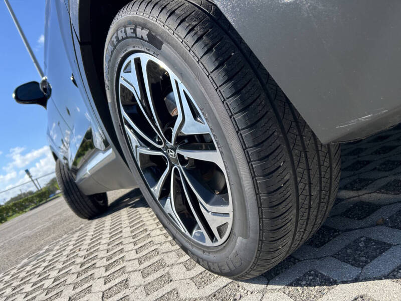 2020 Hyundai Santa Fe SEL 2.0T