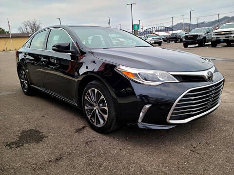 2018 Toyota Avalon XLE