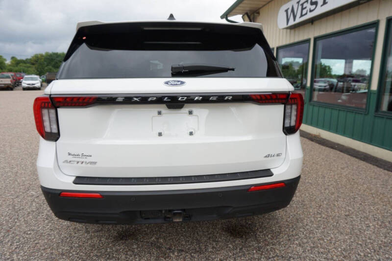 2025 Ford Explorer Active