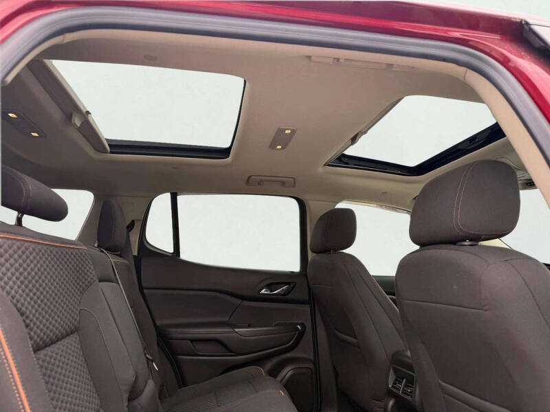 2017 GMC Acadia SLE-2