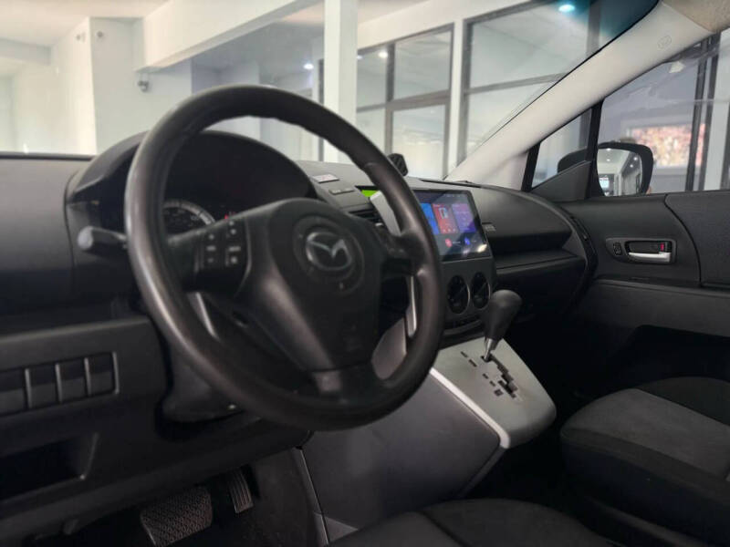 2006 Mazda MAZDA5