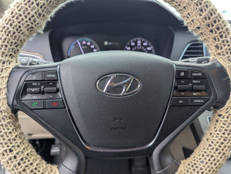 2017 Hyundai Sonata Hybrid