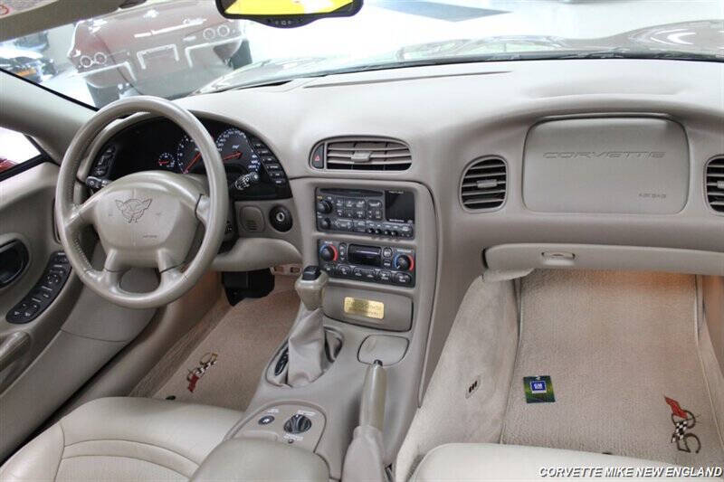 2003 Chevrolet Corvette 28