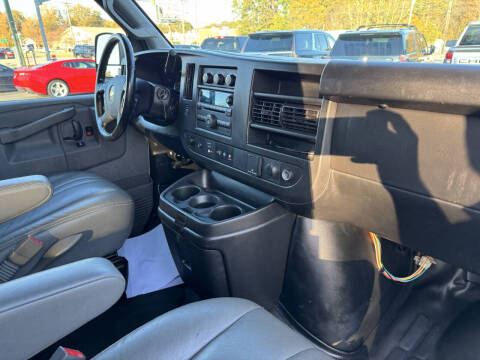 2020 Chevrolet Express LS 2500