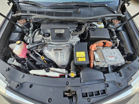 2013 Toyota Camry Hybrid LE