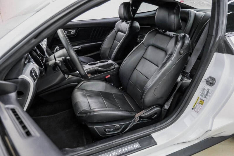 2017 Ford Mustang EcoBoost Premium