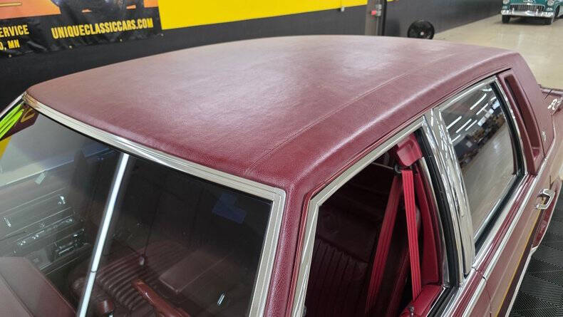 1990 Cadillac Brougham