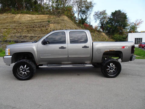 2013 Chevrolet Silverado 1500 for sale at LYNDORA AUTO SALES in Lyndora PA