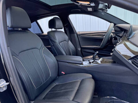 2017 BMW 5 Series 540i