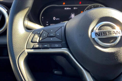 2022 Nissan Versa SV