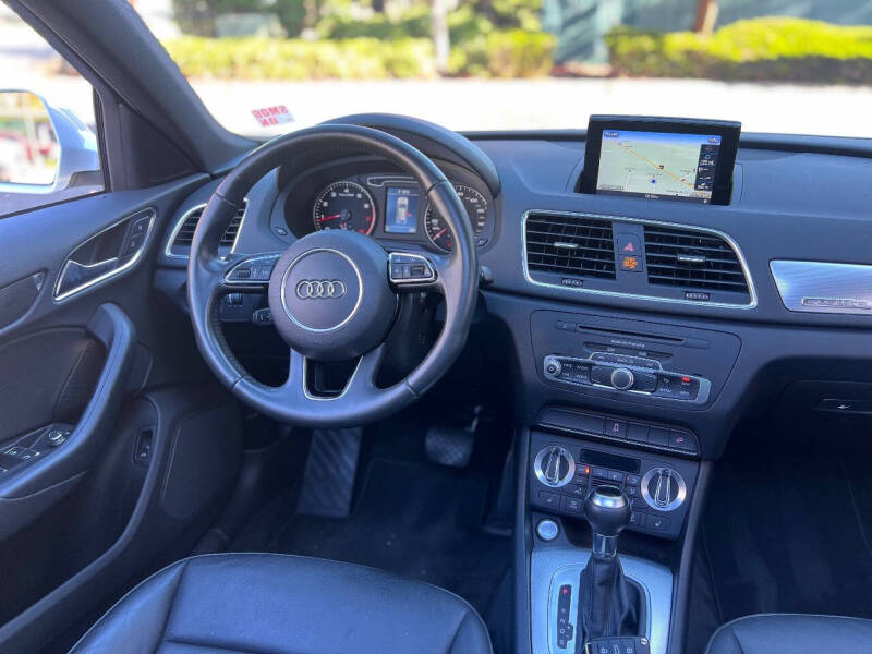 2015 Audi Q3 2.0T quattro Premium Plus