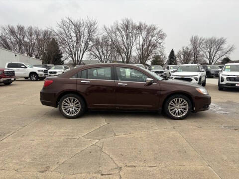 2013 Chrysler 200 Limited