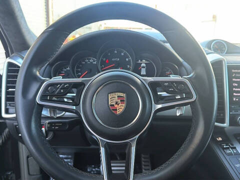 2018 Porsche Cayenne GTS