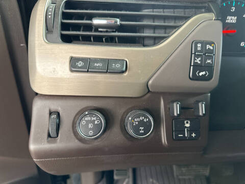 2017 GMC Yukon XL Denali