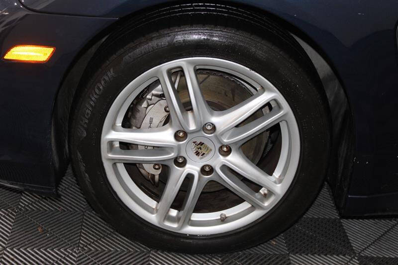 2011 Porsche Panamera