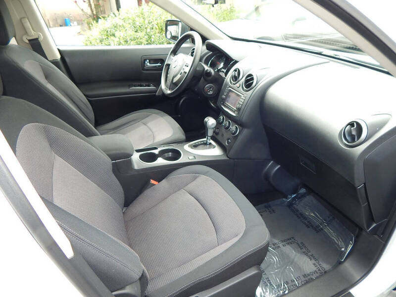 2013 Nissan Rogue SV