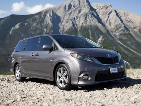 2012 Toyota Sienna