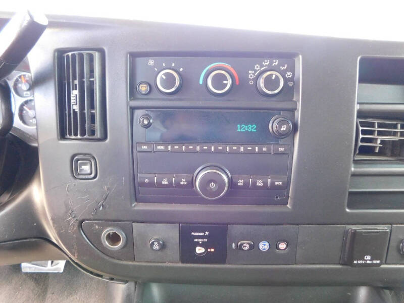 2017 Chevrolet Express LT 3500