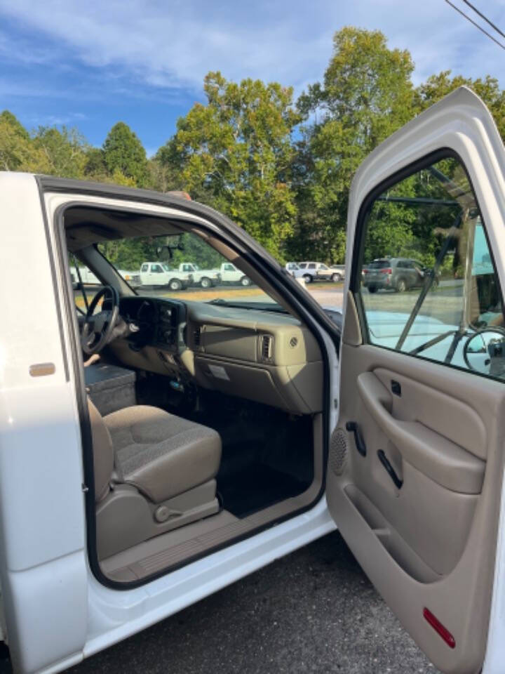 2005 Chevrolet Silverado 3500 for sale at Backroad Motors, Inc. in Lenoir, NC