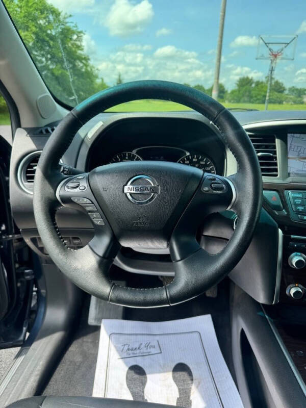 2016 Nissan Pathfinder