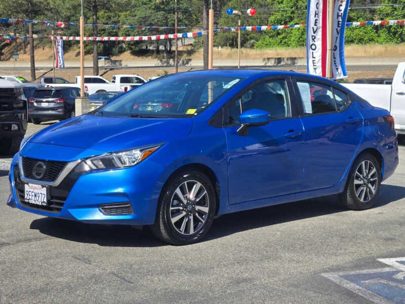 2021 Nissan Versa SV
