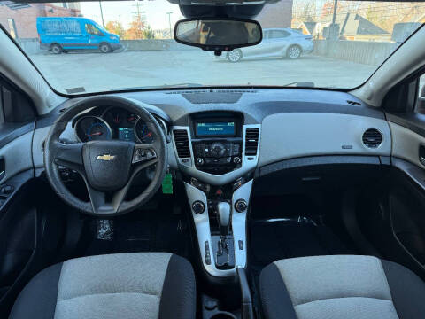 2015 Chevrolet Cruze LS Auto