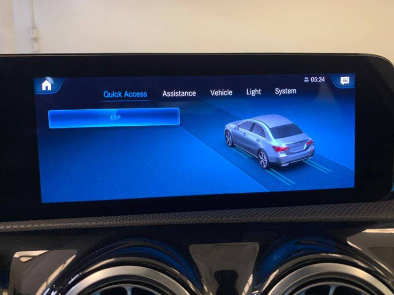 2022 Mercedes-Benz A-Class A 220 4MATIC