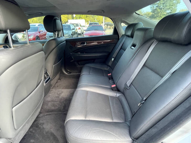 2014 Hyundai Equus Signature