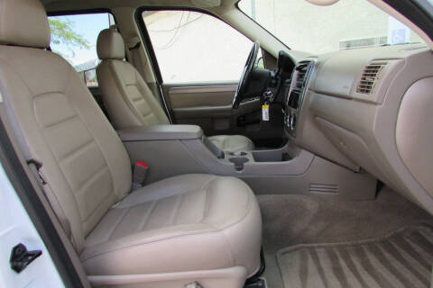 2003 Ford Explorer XLT