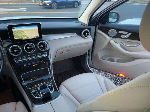 2016 Mercedes-Benz GLC GLC 300