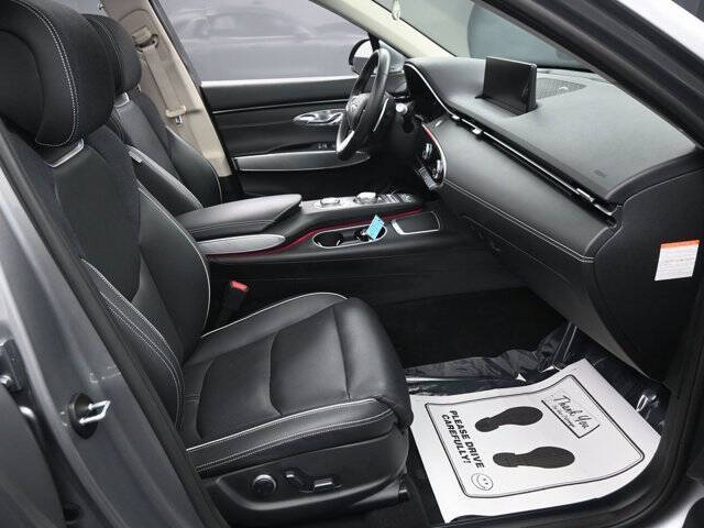 2023 Genesis Electrified GV70