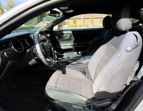 2015 Ford Mustang V6