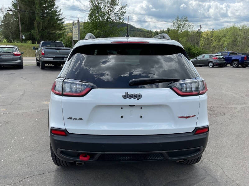 2019 Jeep Cherokee Trailhawk