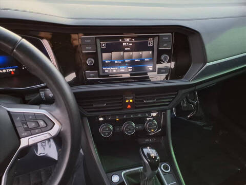 2024 Volkswagen Jetta SE