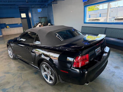 2002 Ford Mustang GT Deluxe
