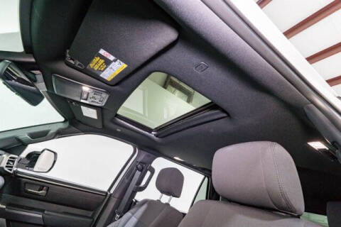 2025 Toyota Sequoia SR5