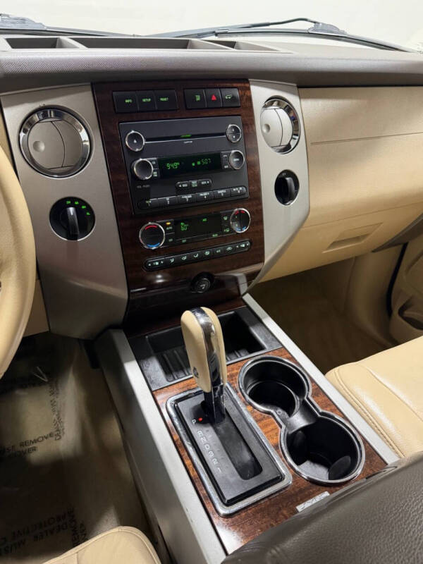 2012 Ford Expedition XLT