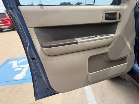 2009 Ford Escape XLT
