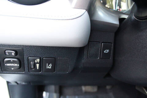 2017 Toyota RAV4 Hybrid Limited