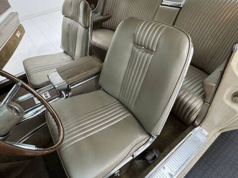 1964 Ford Thunderbird